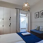 Апартаменты Guine 19