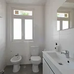 Guiné 19 *